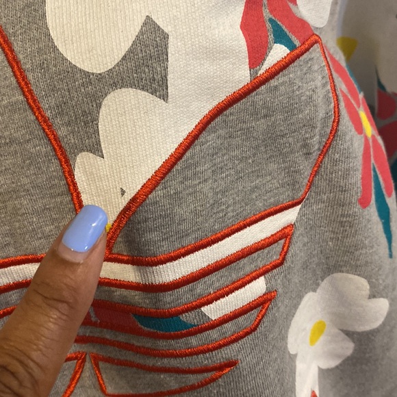 Adidas Sweatshirt - Picture 4 of 7